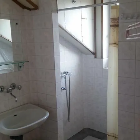 Family Quarto em Acomodações Particulares *