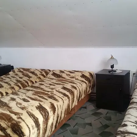Family Quarto em Acomodações Particulares *